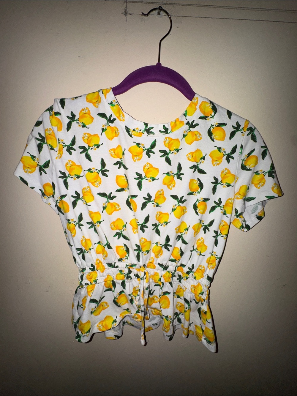 Zara White Short Sleeve Lemon Print cinched top